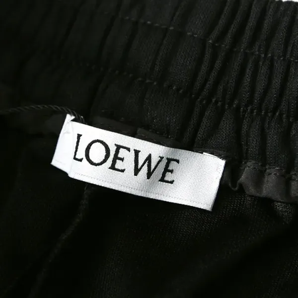 【 LOEWE 公式旗艦店】ロエベ    ショートパンツ  ご好評に付き再入荷！