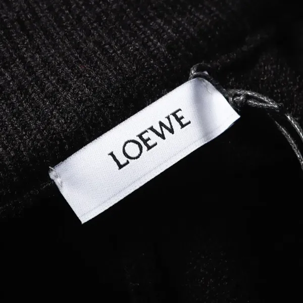 【LOEWE  公式旗艦店】ロエベ   ショートパンツ  ご好評に付き再入荷！