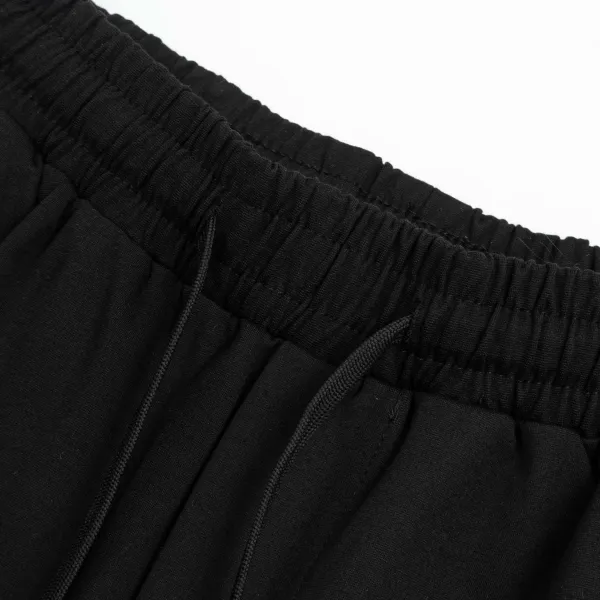 【BALENCIAGA  公式旗艦店】バレンシアガ  ショートパンツご好評に付き再入荷！250227