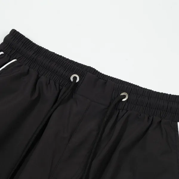 【BALENCIAGA  公式旗艦店】バレンシアガ   ショートパンツご好評に付き再入荷！250227