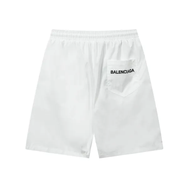 【BALENCIAGA  公式旗艦店】バレンシアガ   ショートパンツご好評に付き再入荷！250227