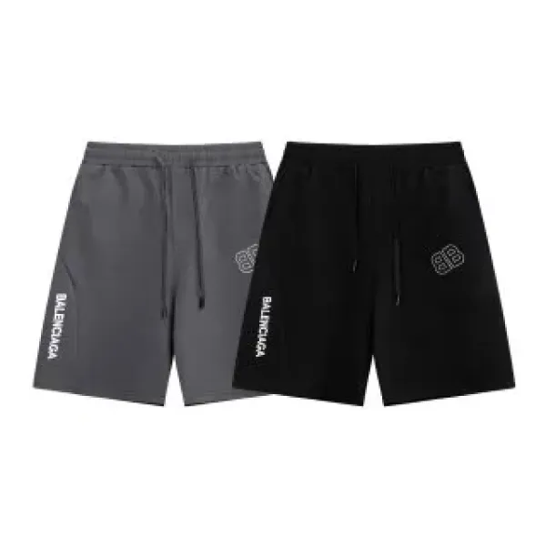 【BALENCIAGA  公式旗艦店】バレンシアガ  ショートパンツご好評に付き再入荷！250227