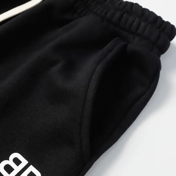 【BALENCIAGA  公式旗艦店】バレンシアガ  ショートパンツご好評に付き再入荷 240717