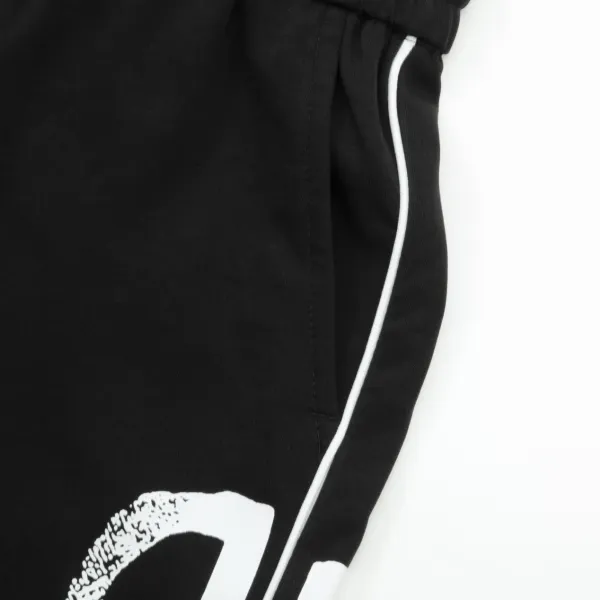 【BALENCIAGA 公式旗艦店】バレンシアガ  ショートパンツ  ご好評に付き再入荷 240717