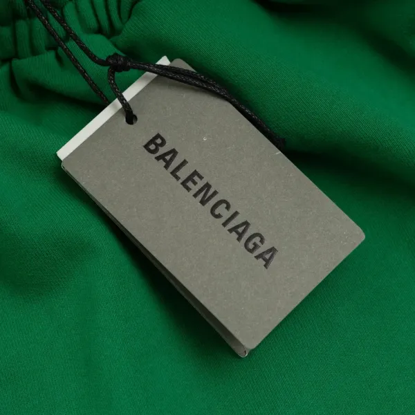 【BALENCIAGA  公式旗艦店】バレンシアガ   ショートパンツ  ご好評に付き再入荷！