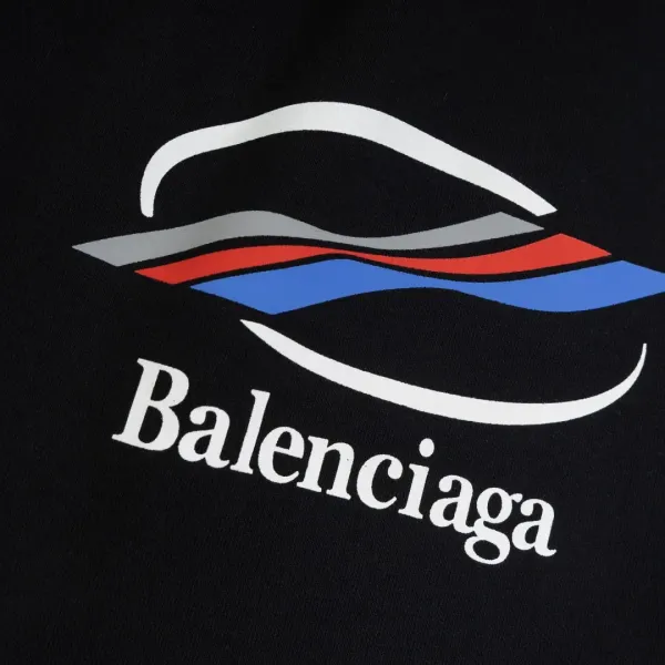 【BALENCIAGA  公式旗艦店】バレンシアガ   ショートパンツ  ご好評に付き再入荷！