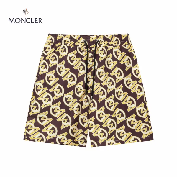 【MONCLER 公式旗艦店】モンクレール ショートパンツ  ご好評に付き再入荷！
