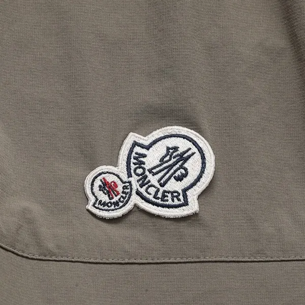 【MONCLER 公式旗艦店】モンクレール   ショートパンツ  ご好評に付き再入荷！