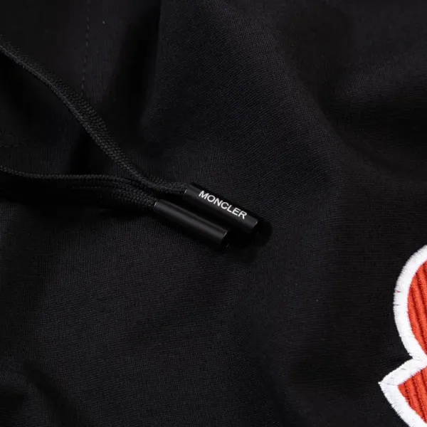 【MONCLER  公式旗艦店】モンクレール  ショートパンツ  ご好評に付き再入荷！