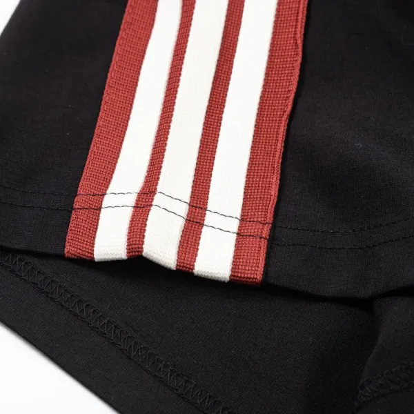 【MONCLER  公式旗艦店】モンクレール  ショートパンツ  ご好評に付き再入荷！