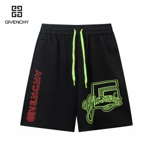 【GIVENCHY  公式旗艦店】ジバンシー ショートパンツご好評に付き再入荷！
