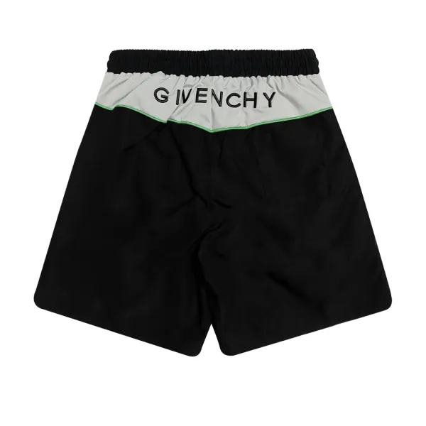 【GIVENCHY 公式旗艦店】ジバンシー   ショートパンツご好評に付き再入荷！