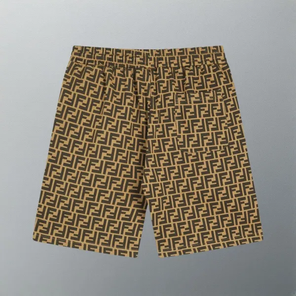 【FENDI  公式旗艦店】フェンディ  ショートパンツご好評に付き再入荷！250226