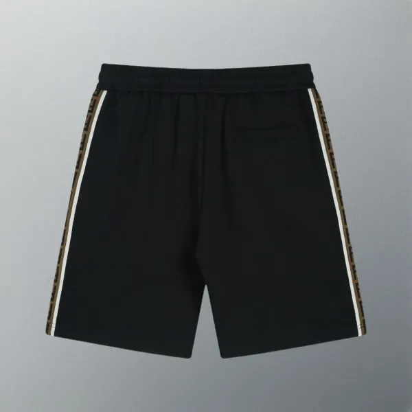 【FENDI 公式旗艦店】フェンディ ショートパンツご好評に付き再入荷!250226 【FENDI 公式旗艦店】フェンディ ショートパンツご好評に付き再入荷!250226
