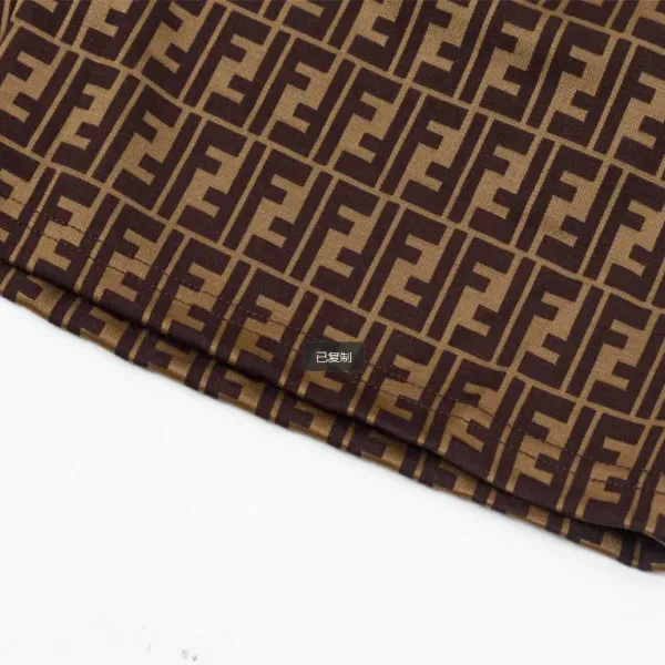 【FENDI   公式旗艦店】フェンディ  ショートパンツご好評に付き再入荷！250226