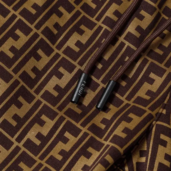 【FENDI   公式旗艦店】フェンディ  ショートパンツご好評に付き再入荷！250226