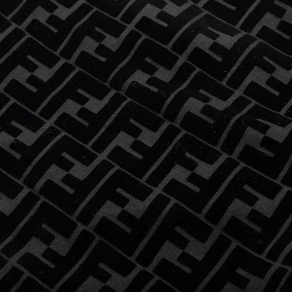 【FENDI   公式旗艦店】フェンディ  ショートパンツご好評に付き再入荷！250226
