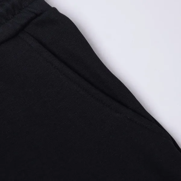 【FENDI  公式旗艦店】フェンディ ショートパンツご好評に付き再入荷！
