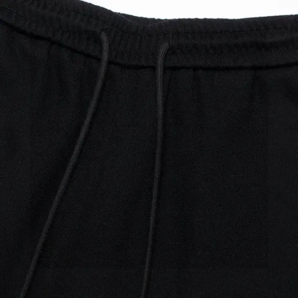 【FENDI  公式旗艦店】フェンディ ショートパンツご好評に付き再入荷！