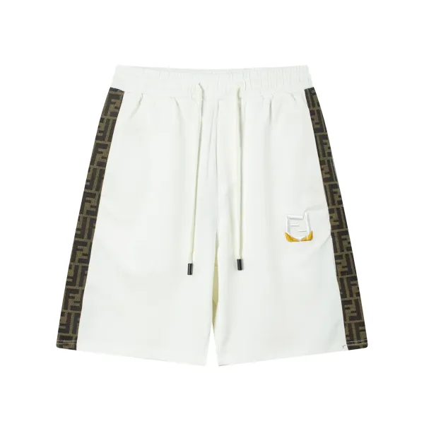 【FENDI  公式旗艦店】フェンディ ショートパンツご好評に付き再入荷！