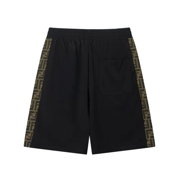 【FENDI  公式旗艦店】フェンディ ショートパンツご好評に付き再入荷！