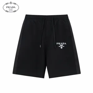 【PRADA  公式旗艦店】プラダ ショートパンツご好評に付き再入荷！250227