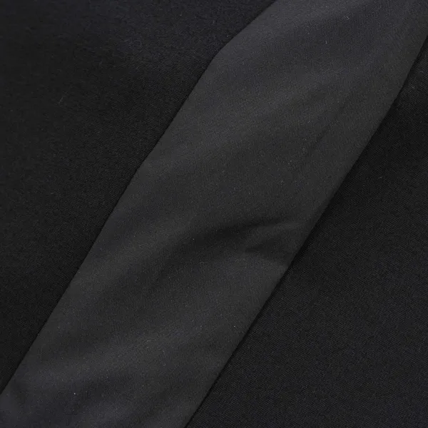 【PRADA  公式旗艦店】プラダ ショートパンツご好評に付き再入荷！250227