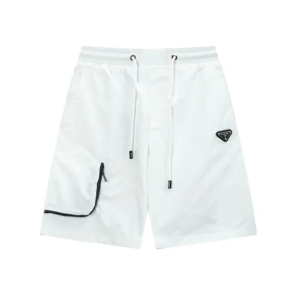 【PRADA  公式旗艦店】プラダ ショートパンツご好評に付き再入荷！250227