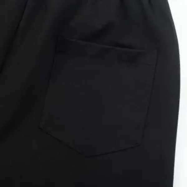 【PRADA  公式旗艦店】プラダ ショートパンツご好評に付き再入荷！250227