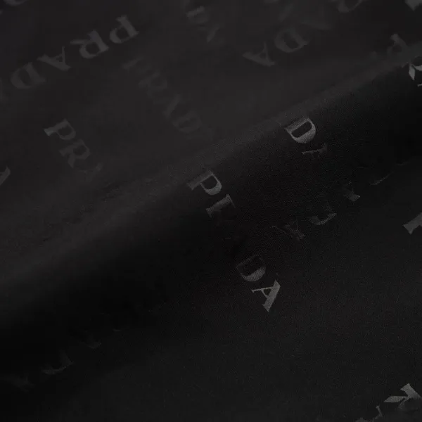 【PRADA  公式旗艦店】プラダ  ショートパンツ  ご好評に付き再入荷！