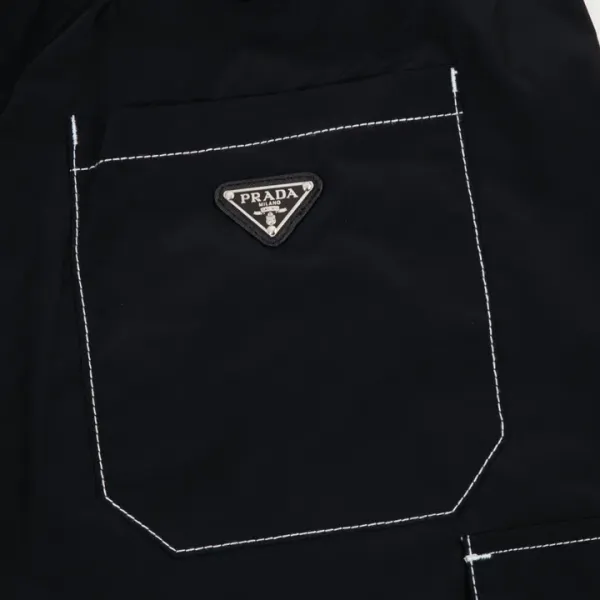 【 PRADA  公式旗艦店】 プラダ    ショートパンツ  ご好評に付き再入荷！