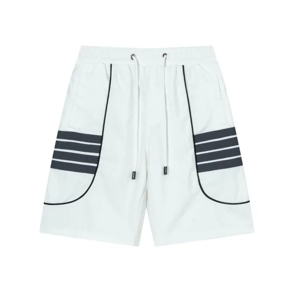【ThomBrowne   公式旗艦店】トムブラウン  ショートパンツご好評に付き再入荷！250227