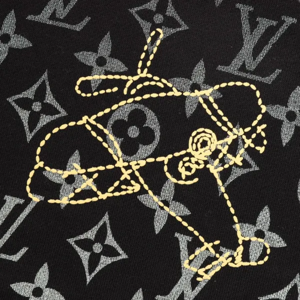 LV【LOUIS VUITTON 公式旗艦店】ルイヴィトン 丸首の衛衣 スウェット ご好評に付き再入荷!250110 LV【LOUIS VUITTON 公式旗艦店】ルイヴィトン 丸首の衛衣 スウェット ご好評に付き再入荷!250110