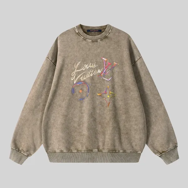 LV【LOUIS VUITTON 公式旗艦店】ルイヴィトン 丸首の衛衣 スウェット ご好評に付き再入荷! 241121 LV【LOUIS VUITTON 公式旗艦店】ルイヴィトン 丸首の衛衣 スウェット ご好評に付き再入荷! 241121