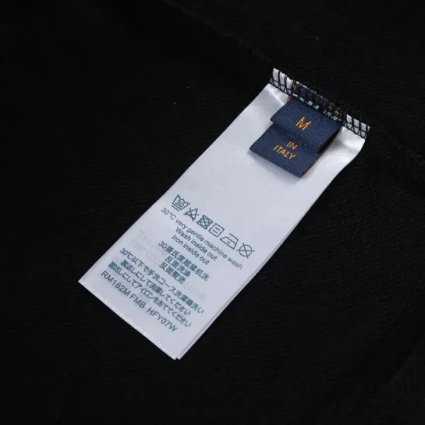 LV【LOUIS VUITTON  公式旗艦店】ルイヴィトン 丸首の衛衣 スウェット ご好評に付き再入荷！ 241121