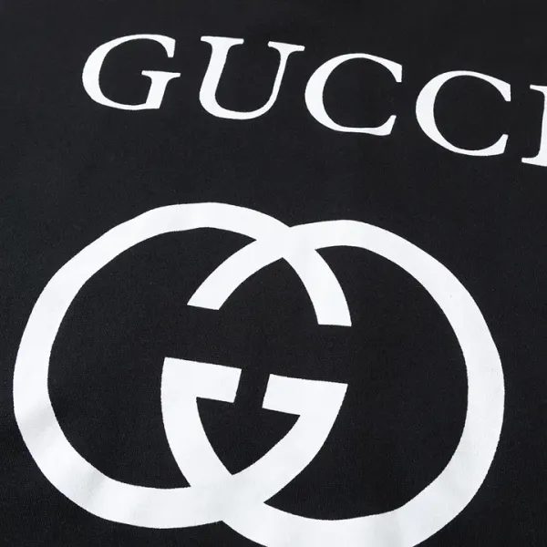 【GUCCI  公式旗艦店】グッチ  パーカー  スウェットご好評に付き再入荷   241113