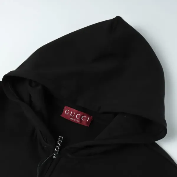 【GUCCI  公式旗艦店】グッチ パーカー スウェットご好評に付き再入荷 241113