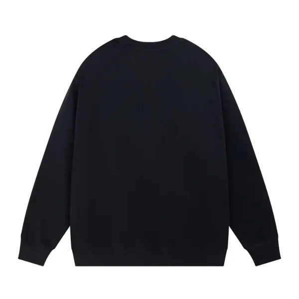 【GUCCI  公式旗艦店】グッチ 丸首の衛衣 スウェットご好評に付き再入荷 240902