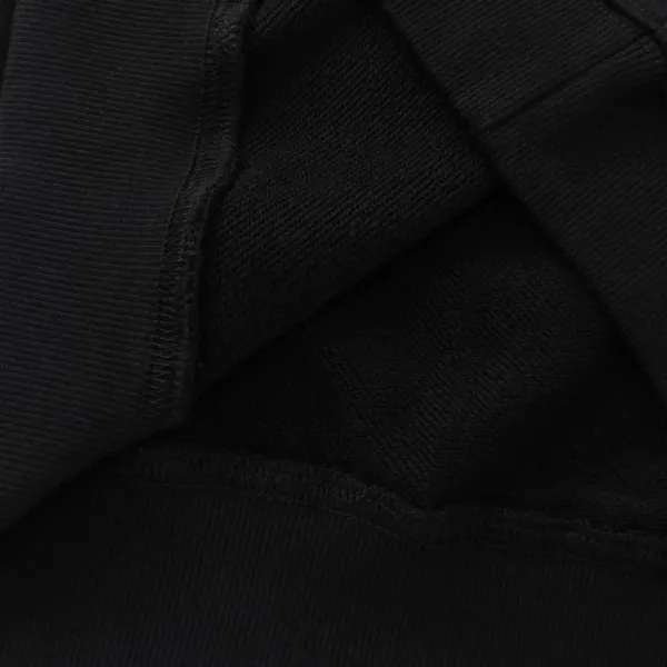【GUCCI  公式旗艦店】グッチ 丸首の衛衣 スウェットご好評に付き再入荷 240902