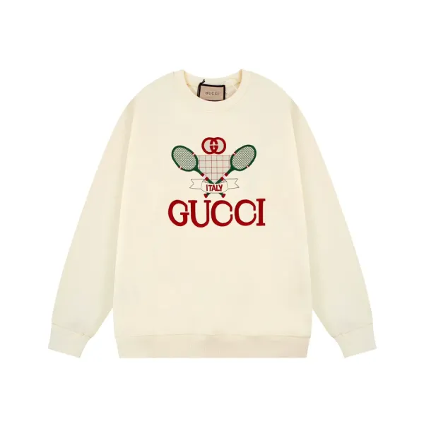【GUCCI  公式旗艦店】グッチ 丸首の衛衣 スウェットご好評に付き再入荷 240902