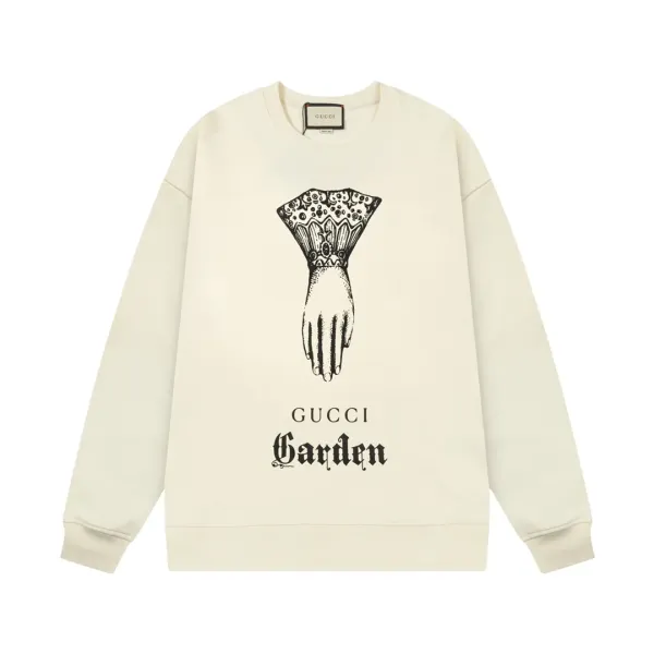【GUCCI  公式旗艦店】グッチ 丸首の衛衣 スウェットご好評に付き再入荷 240902
