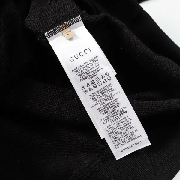 【GUCCI  公式旗艦店】グッチ  丸首の衛衣 スウェットご好評に付き再入荷 240816