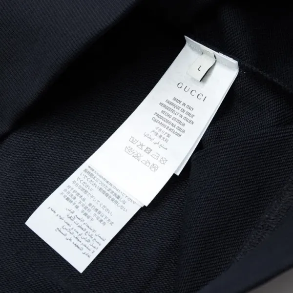 【GUCCI  公式旗艦店】グッチ  丸首の衛衣 スウェットご好評に付き再入荷 240816