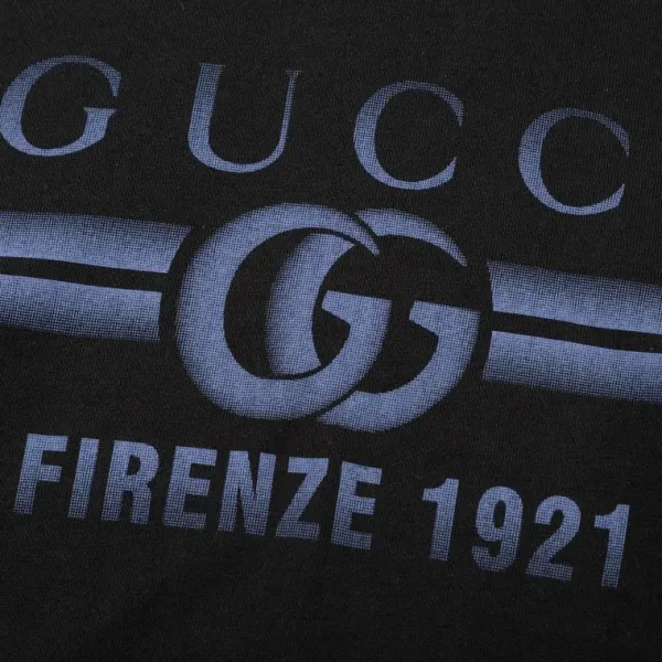 【GUCCI  公式旗艦店】グッチ  パーカー  スウェットご好評に付き再入荷 240805