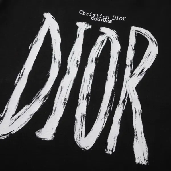【DIOR 公式旗艦店】ディオール  丸首の衛衣 スウェットご好評に付き再入荷250110