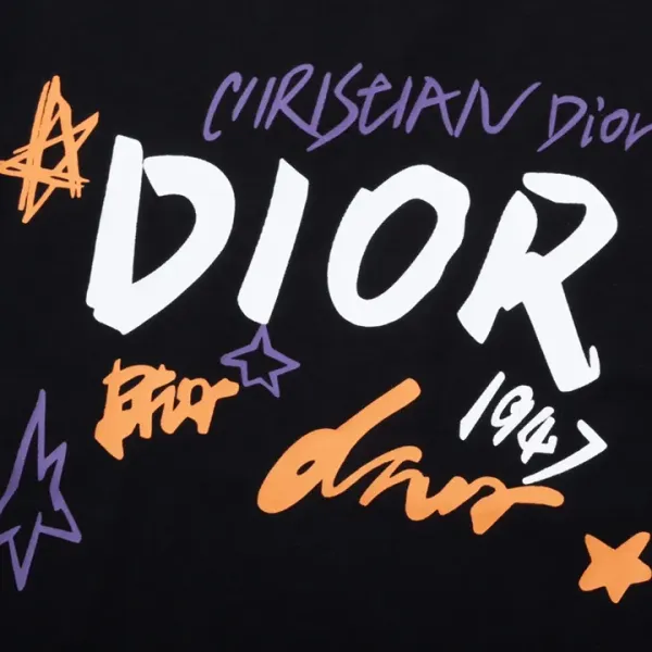 【DIOR 公式旗艦店】ディオール  丸首の衛衣 スウェットご好評に付き再入荷 241025