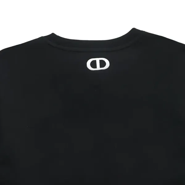 【DIOR  公式旗艦店】ディオール  丸首の衛衣 ご好評に付き再入荷 240809