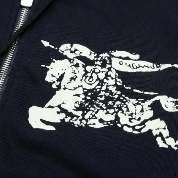 【BURBERRY 公式旗艦店】バーバリー パーカースウェットご好評に付き再入荷!241127 【BURBERRY 公式旗艦店】バーバリー パーカースウェットご好評に付き再入荷!241127