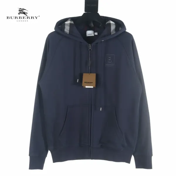 【BURBERRY  公式旗艦店】バーバリー パーカースウェットご好評に付き再入荷！241113