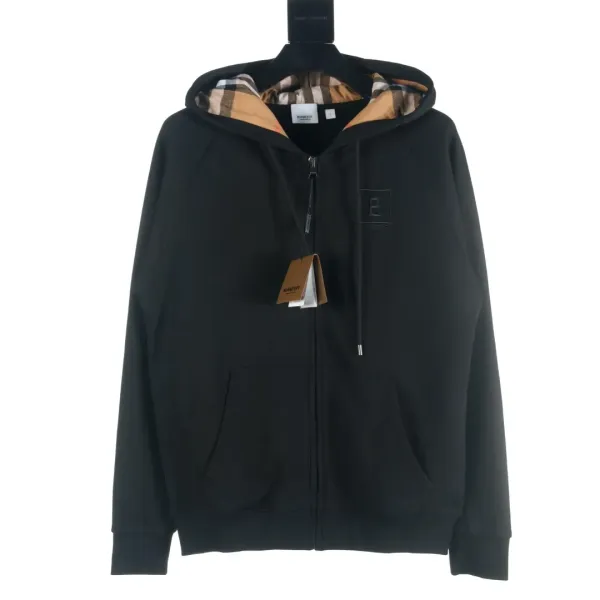 【BURBERRY  公式旗艦店】バーバリー パーカースウェットご好評に付き再入荷！241113